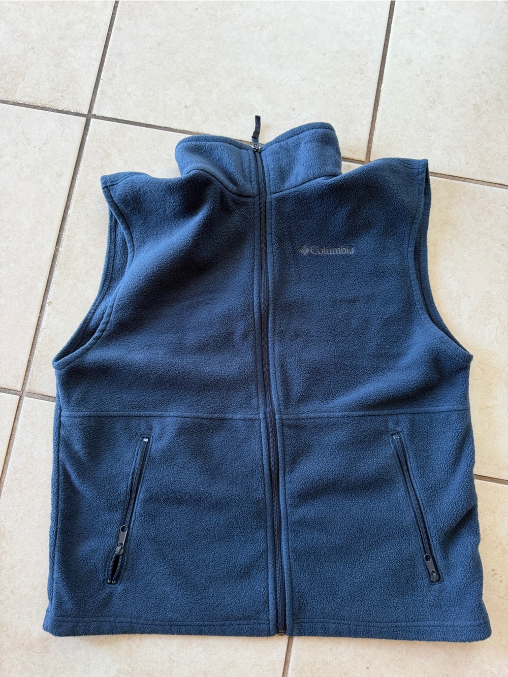 Columbia Sportswear Full-Zip Fleece Vest - Size Medium (Navy Blue)